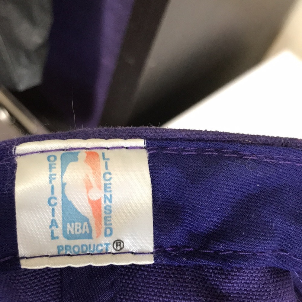 Los Angeles Lakers Adjustable Basketball Caps. Good Condition. - Picture 9 of 9